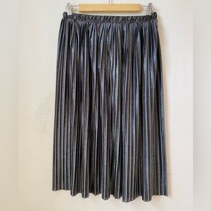 ZARA grey metallic skirt